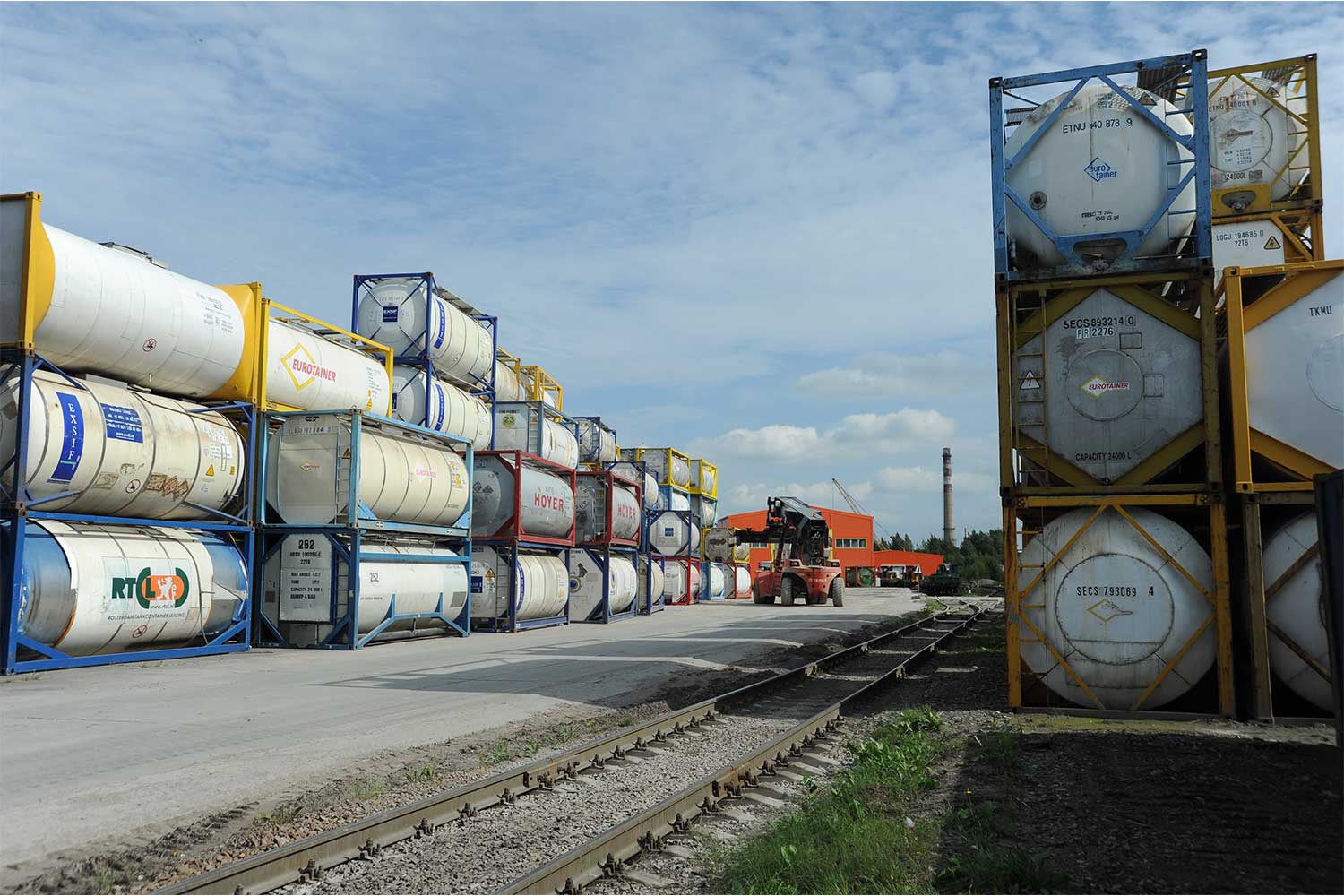 11 LR Rokonord terminal v sankt peterburge